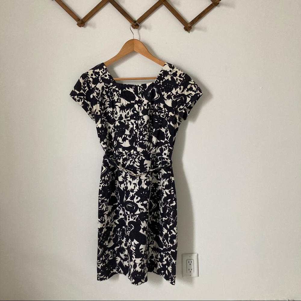 Vintage Black and White Graphic Print Wiggle Dress